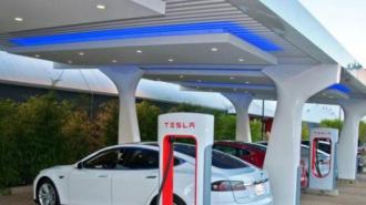 Tesla Motors відкриє електрозаправки на трасі Київ-Львів