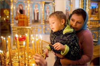 У Кунині - за українську церкву, а в Томашгороді – за російську