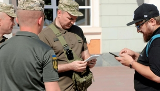 ВР хоче дозволити заочні штрафи для чоловіків, які не стали на військовий облік