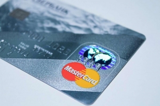 Як швидко поповнити ZEN MasterCard за кордоном