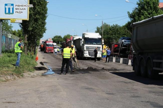ДАБІ забороняє проводити ремонти вулиць Макарова та Шухевича