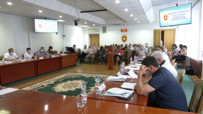 Депутатська комісія погодила санацію аеропорту 