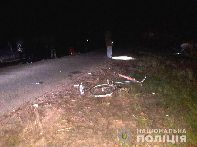 ДТП на Березнівщині: неповнолітній мотоцикліст збив велосипедиста