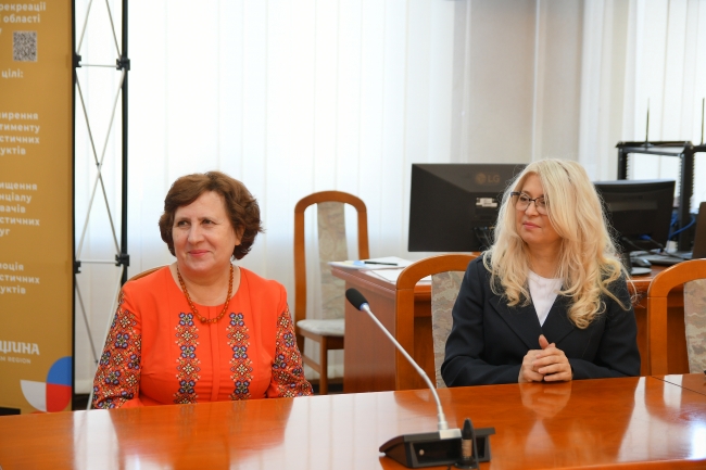 Два педагоги з Рівненщини отримали почесні звання від президента 
