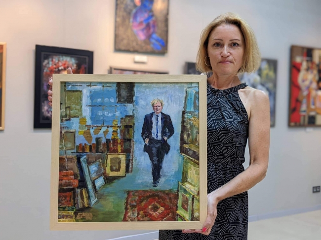 Художниця з Костополя подарувала прем`єр-міністру Великої Британії картину і запросила приїхати у Рівне, але не зараз