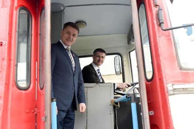 Консул Чехії став водієм рівненського тролейбуса (ФОТО)