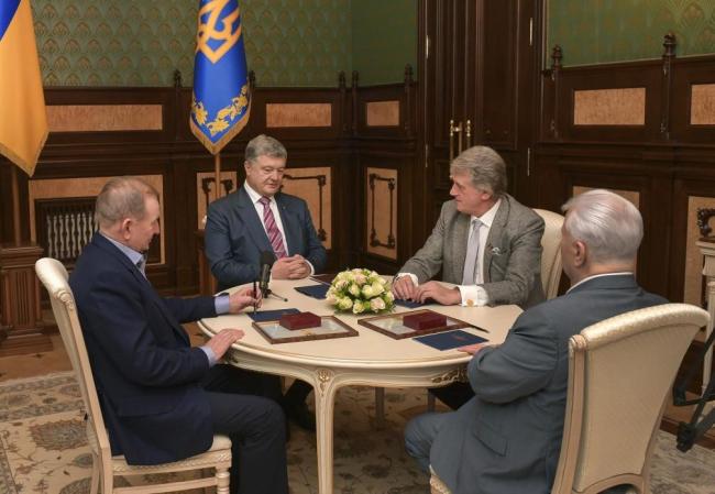 Кравчук, Кучма і Ющенко зробили заяву щодо воєнного стану 