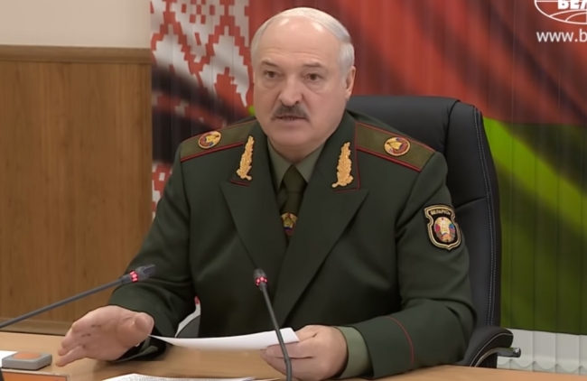 Лукашенко наказав спостерігати за військовими навчаннями на Поліссі
