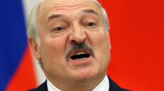 Лукашенку привиділися українські ракети, тож тепер він взяв під «приціл» чужі столиці