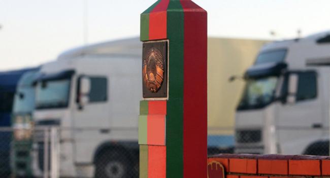 Мешканців Рівненщини штрафують у Білорусі через ID-паспорт
