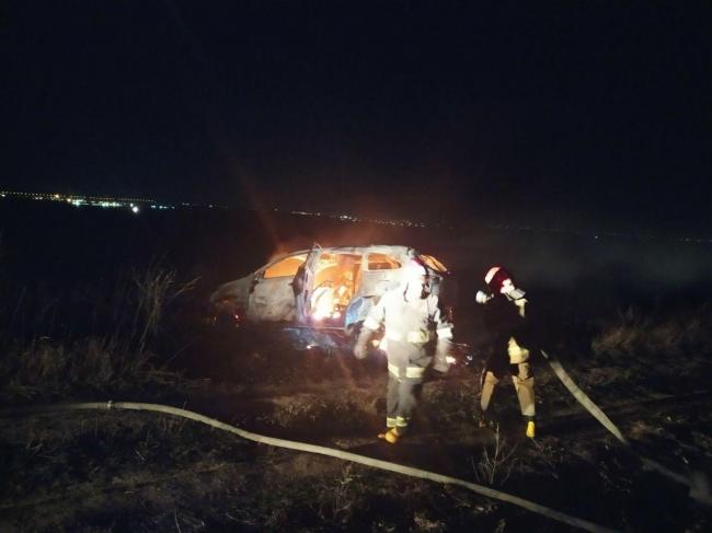На Дубенщині вночі під час руху загорілося авто (ФОТО/ВІДЕО)