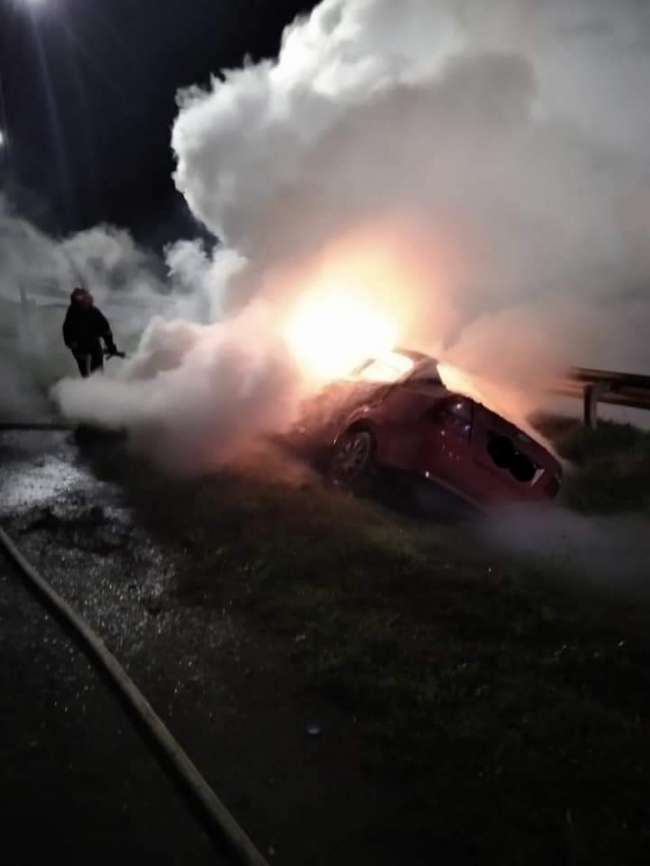 На Дубенщині вночі згорів автомобіль