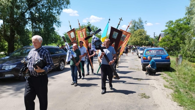 На Поліссі прощались з земляком, який загинув під Авдіївкою