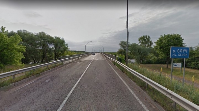 Міст через Случ у Сарнах, фото: Google maps