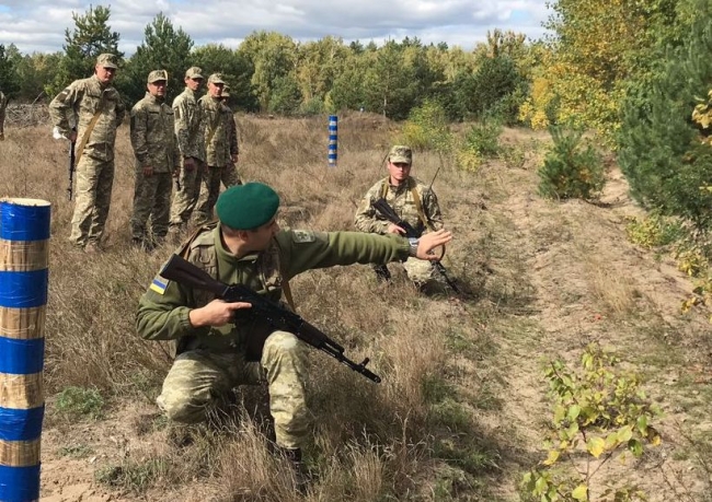 На Житомирщині, Київщині та Рівненщині прикордонники відпрацьовують елементи тактичних навчань