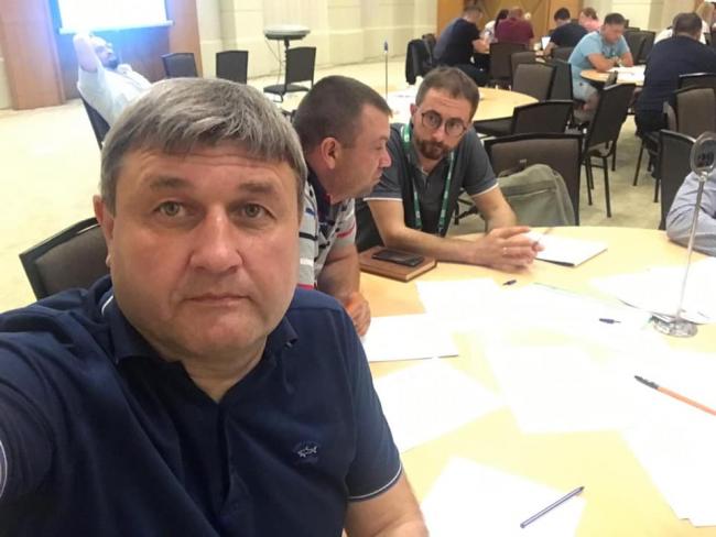 Нардеп Литвиненко вчиться бути депутатом у 