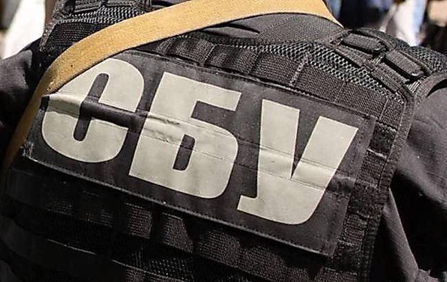 СБУ затримала працівника Городищенської виправної колонії за наркотики