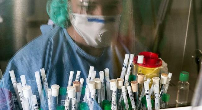 Неймовірний спалах – 5 397 нових випадків коронавірусу