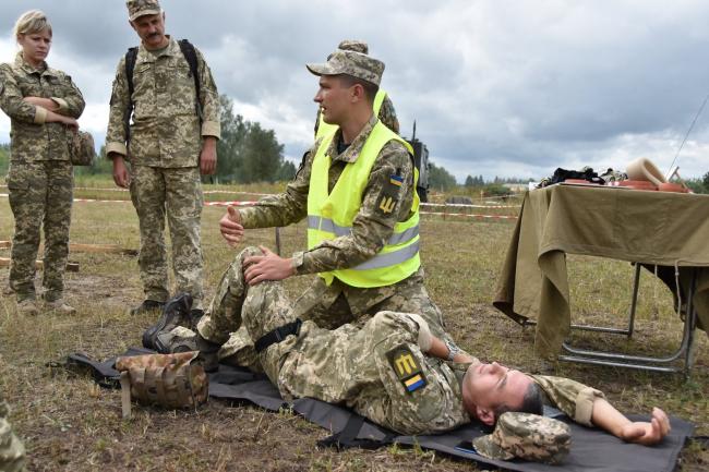 Офіцерів зібрали на полігон