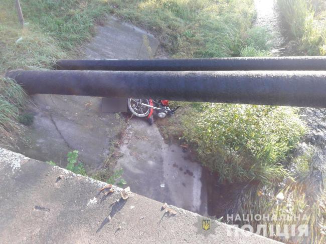 Під мостом на Березнівщині загинув мотоцикліст 