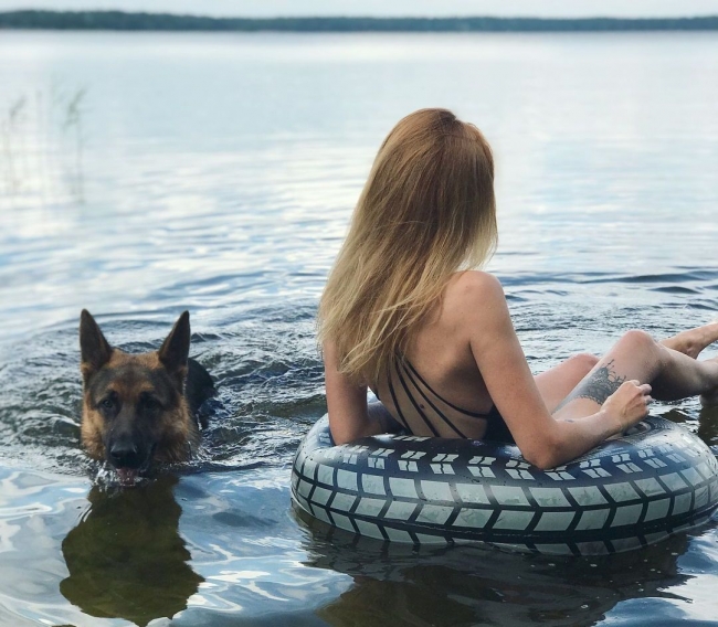 відпочинок на Білому озері, фото girl_fox841 у Instagram
