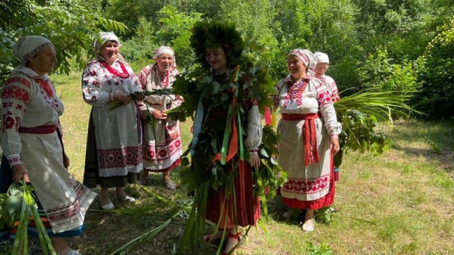 Поліщуки  «водитимуть Куста», щоб «другого року дождати і поспівати»