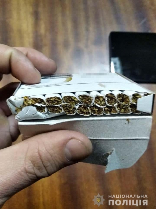 У Дубні вилучили півтори тисячі пачок безакцизних цигарок