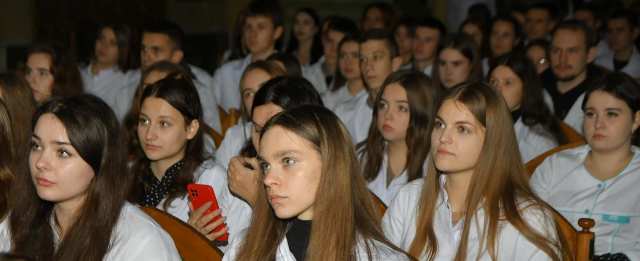 Понад 30 тисяч студентів Рівненщини відзначають своє свято