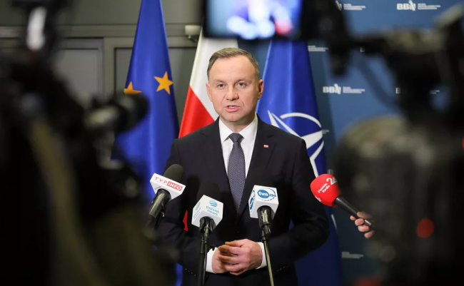 Президент Польщі назвав вибух ракети «нещасним випадком»