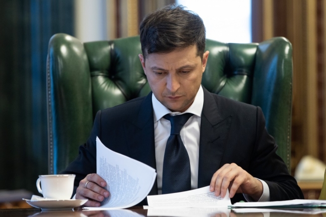 Президент звільнив шістьох голів РДА на Рівненщині