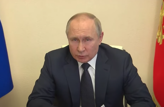 Путін заявив, що напав на Україну, бо тут створювали біологічну зброю