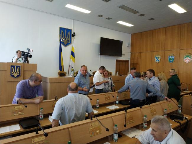Рівненська облрада не проголосувала за звернення щодо звільнення Авакова