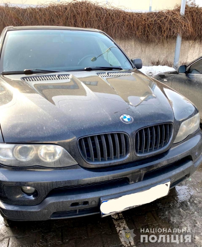 Рівненська поліція знайшла викрадений «БМВ» у Житомирі