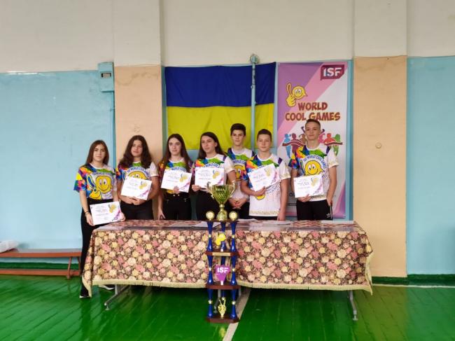 Рівненські школярі перемогли китайських у «Крутих іграх»