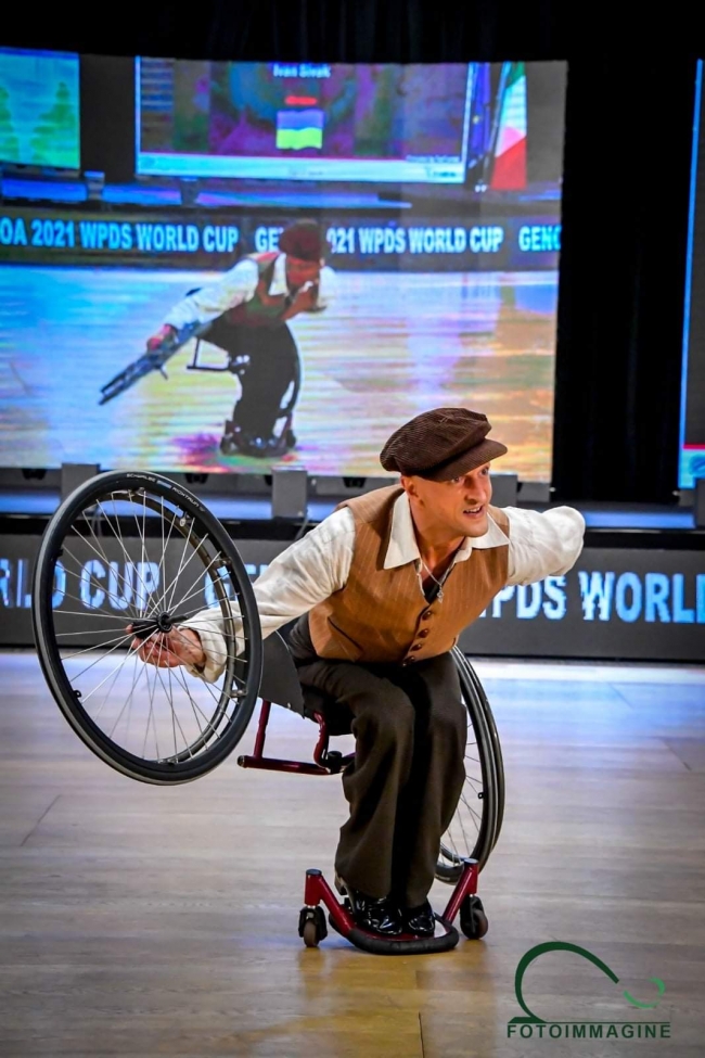 Рівненський танцівник на візках здобув три «золота» Кубку світу