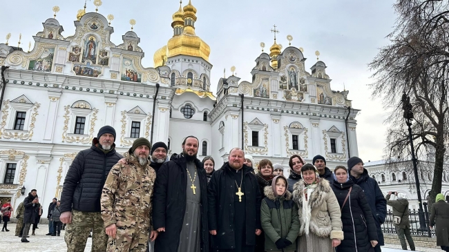 Рівняни їздили на історичне богослужіння в Києво-Печерську лавру