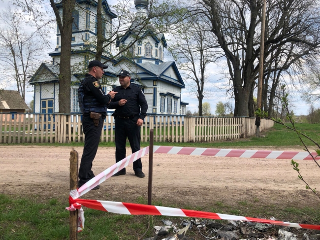 Російська ракета впала біля церкви на Житомирщині, якій понад 120 років, і травмувала селянина