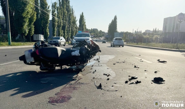 Розшукують свідків ДТП у Рівному, у якій тяжко травмувався мотоцикліст