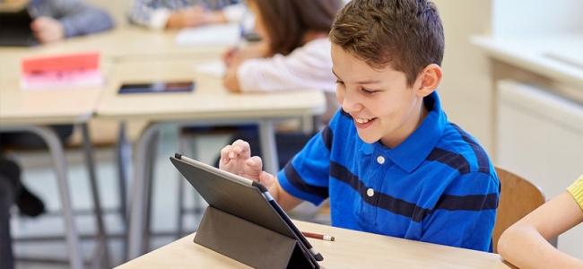 Школярі Рівненщини 5-9 класів можуть виграти планшети