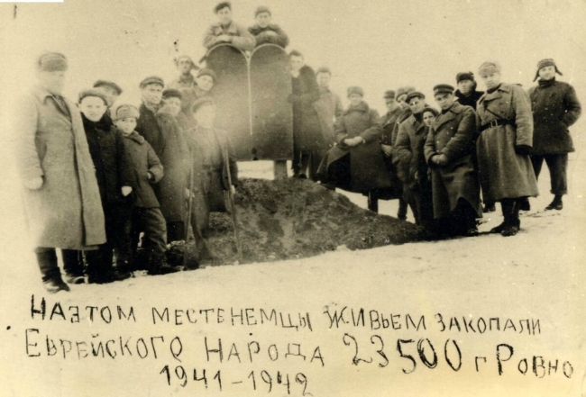 Сьогодні вшановують пам`ять жертв Голокосту