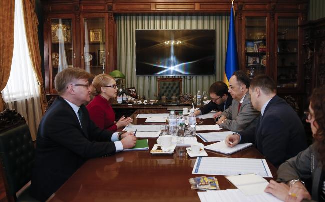 Тимошенко закликала євроспільноту не дати сфальсифікувати вибори