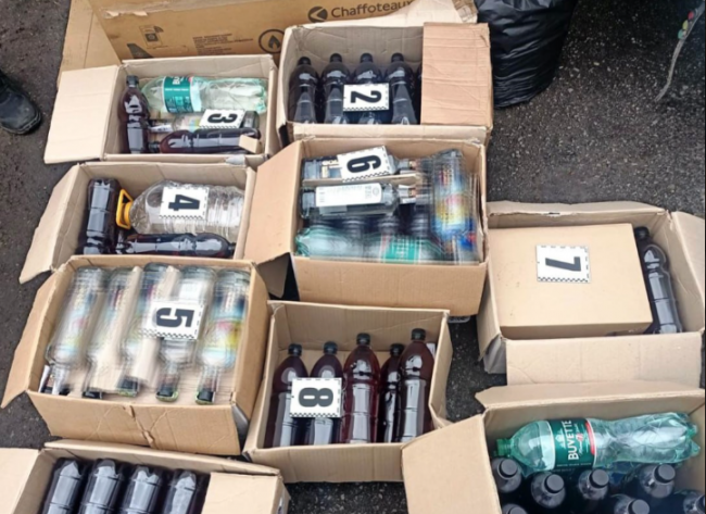 На блокпосту в жителя Рівненщини вилучили 400 літрів алкоголю