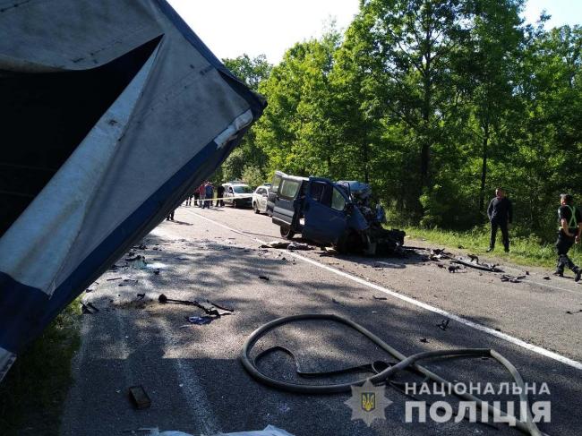 У ДТП на Рівненщині загинули двоє водіїв 