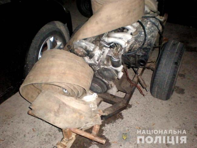 У  Дубровицькому районі дільничні знайшли дві мотопомпи для видобутку бурштину