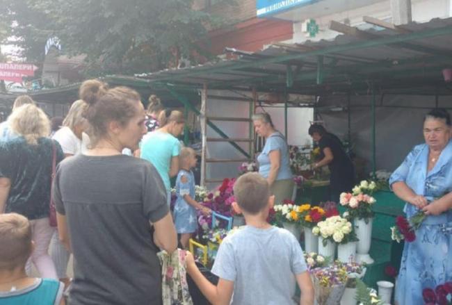 У Рівному бунтували продавці квітів