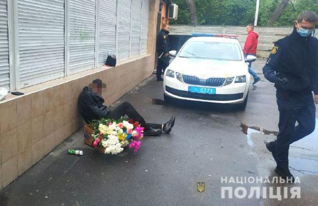 У Рівному поліція затримала ще одного крадія квітів