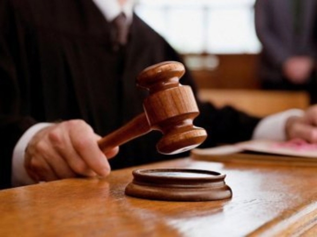 У Рівному суд покарав лікаря за захист сина від малолітнього хулігана