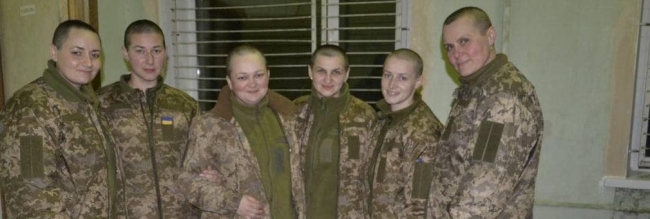 Українкам орки обрізали волосся