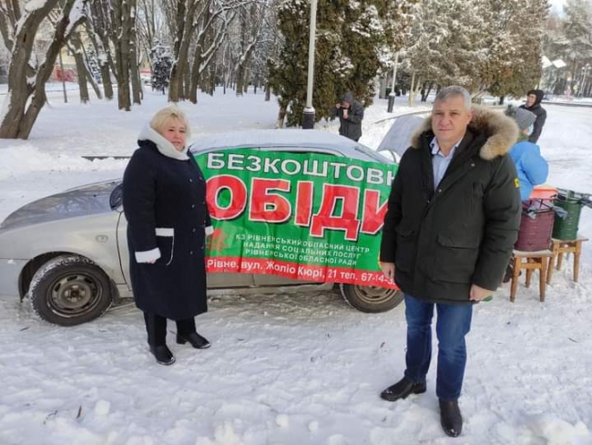 У центрі Рівного безплатно годуватимуть тих, хто у скруті