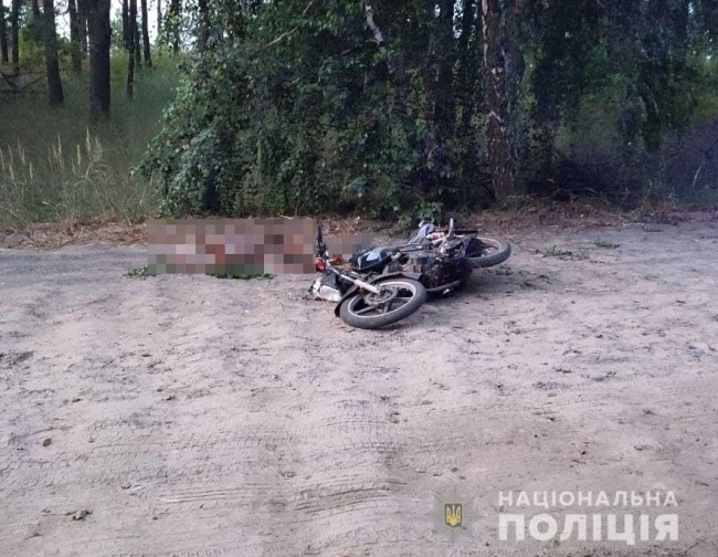 У Вараському районі загинув мотоцикліст 